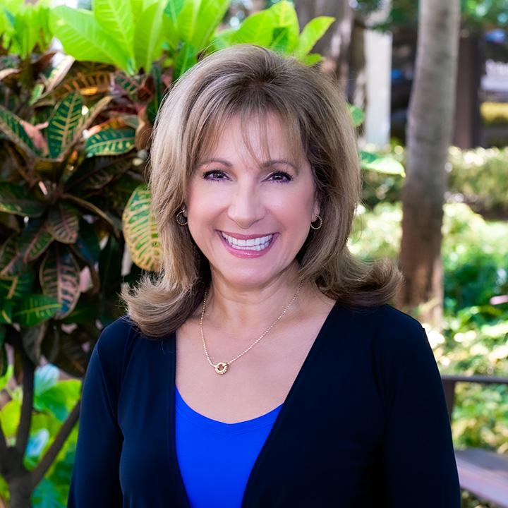 Cantor Lori Brock, Temple Beth El of Boca Raton